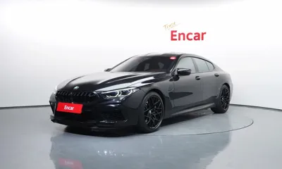 BMW M8 · 2022 год