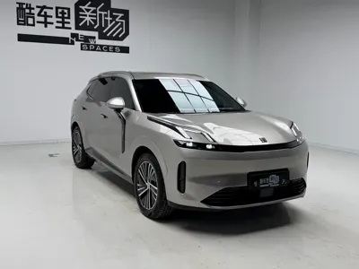 Lynk & Co 08 EM-P 2024, 28200 км, за 18069.1 USD