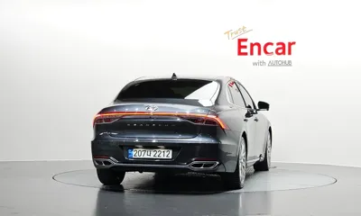 Hyundai Grandeur 2022, 158434 км, за 12508.15 USD