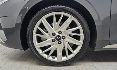 Hyundai Grandeur 2022, 158434 км, за 12508.15 USD