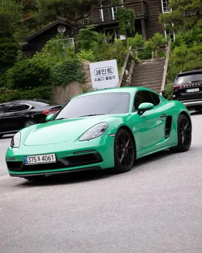 Porsche 718 · 2018 год