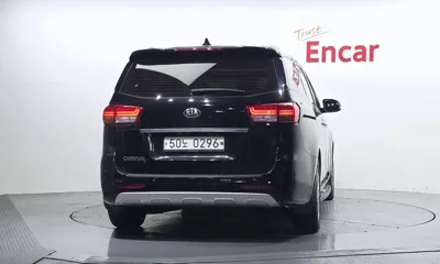 Kia Canival 2016, 240045 км, за 4398.06 USD