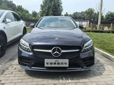 Mercedes-Benz C-Class · 2020 год