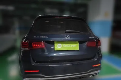Mercedes-Benz GLC 2021, 74700 км, за 31777 USD