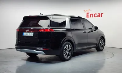 Kia Canival 2023, 41345 км, за 17509.08 USD