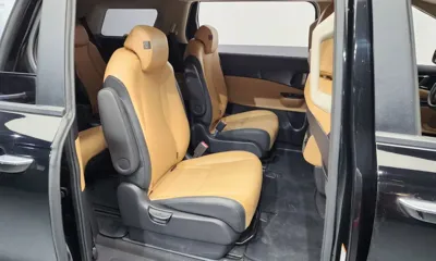 Kia Canival 2023, 41345 км, за 17509.08 USD - фото 12