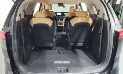 Kia Canival 2023, 41345 км, за 17509.08 USD - фото 20