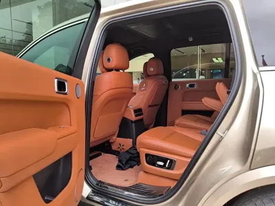 Li Auto Li L9 2023, 84000 км, за 36491.35 USD