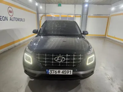 Hyundai Venue 2020, 128766 км, за 7866.21 USD