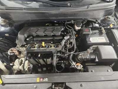 Hyundai Venue 2020, 128766 км, за 7811.47 USD - фото 6