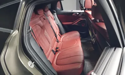 BMW X6 2021, 88280 км, за 39662.22 USD - фото 12