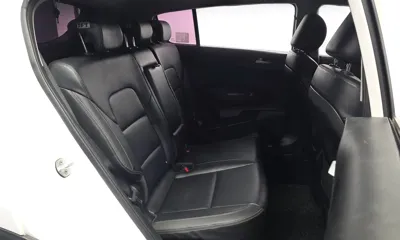 Kia Sportage 2016, 70677 км, за 8395.03 USD - фото 11
