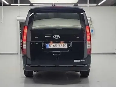 Hyundai Staria 2025, 210 км, за 23434.42 USD