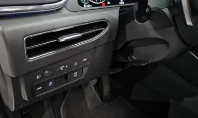 Hyundai Sonata 2022, 58356 км, за 38093.36 USD - фото 36