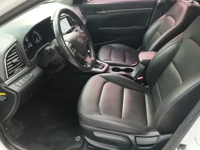 Hyundai Avante 2018, 176000 км, за 4875.51 USD - фото 11