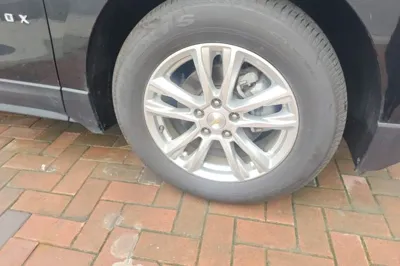 Chevrolet Equinox 2019, 49100 км, за 8636 USD - фото 8