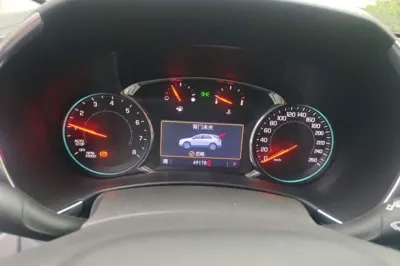 Chevrolet Equinox 2019, 49100 км, за 8636 USD - фото 11