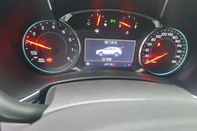 Chevrolet Equinox 2019, 49100 км, за 8636 USD - фото 12