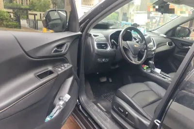 Chevrolet Equinox 2019, 49100 км, за 8636 USD - фото 16