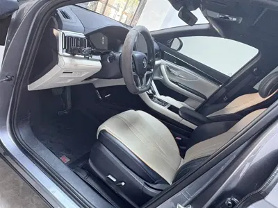 BYD PLUS New Energy 2022, 100000 км, за 9801.33 USD