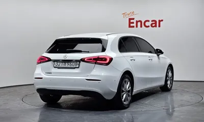 Mercedes-Benz A-Class 2019, 106045 км, за 9321.26 USD
