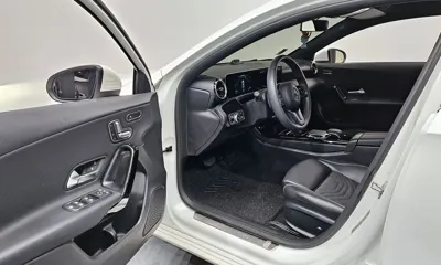 Mercedes-Benz A-Class 2019, 106045 км, за 9321.26 USD - фото 11