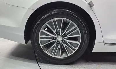 Hyundai Grandeur 2019, 201818 км, за 8526.98 USD