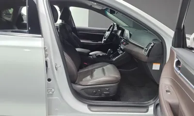 Hyundai Grandeur 2019, 201818 км, за 8526.98 USD - фото 11