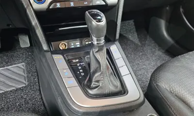 Hyundai Avante 2017, 170592 км, за 4164.47 USD - фото 9