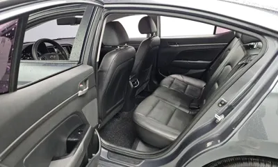 Hyundai Avante 2017, 170592 км, за 4164.47 USD - фото 13