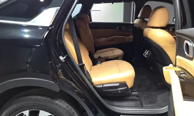 Kia Sorento 2023, 43074 км, за 18818.77 USD - фото 11