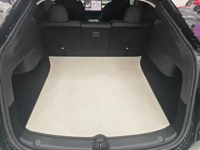 Tesla Model Y 2021, 82200 км, за 21777.09 USD