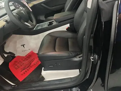 Tesla Model Y 2021, 82200 км, за 21777.09 USD - фото 9