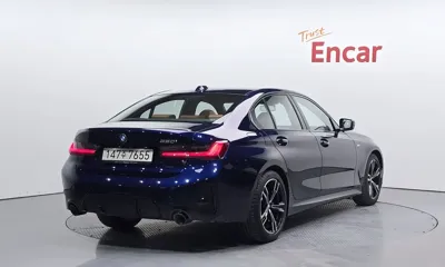 BMW 3-Series 2025, 5423 км, за 28537.99 USD - фото 2