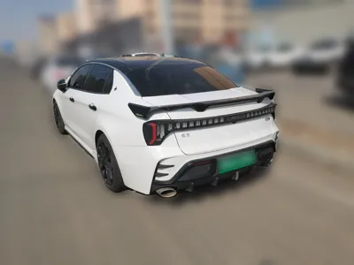 Lynk & Co 03 2023, 40900 км, за 15933 USD - фото 4