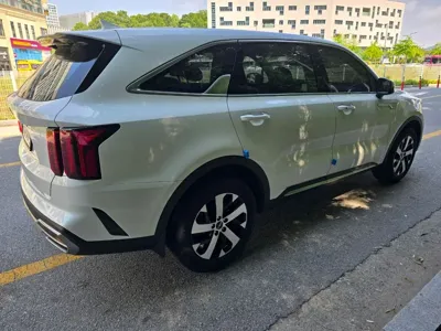 Kia Sorento 2023, 32500 км, за 16251.7 USD