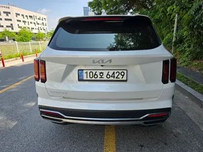Kia Sorento 2023, 32500 км, за 16251.7 USD