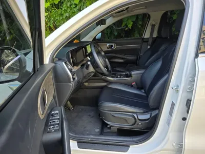 Kia Sorento 2023, 32500 км, за 16251.7 USD - фото 8