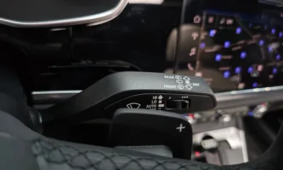 Audi Q3 2025, 5654 км, за 37088.09 USD - фото 29