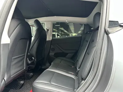Tesla Model Y 2024, 35000 км, за 27276.09 USD - фото 9