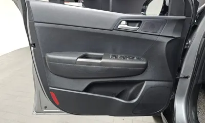 Kia Sportage 2020, 59713 км, за 10353.58 USD - фото 24