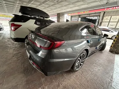 Hyundai Sonata 2023, 20567 км, за 17907.14 USD
