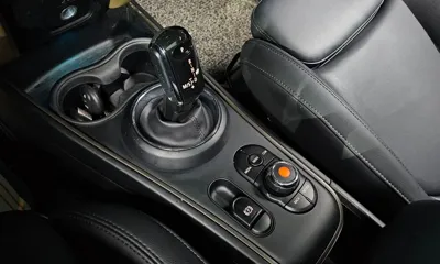 MINI Countryman 2020, 83625 км, за 9787.17 USD - фото 9