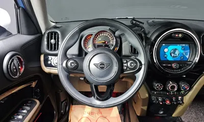 MINI Countryman 2020, 83625 км, за 9787.17 USD - фото 16