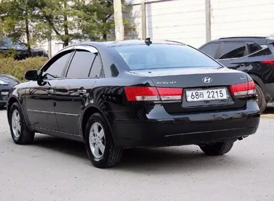 Hyundai Sonata 2009, 188137 км, за 1183.24 USD