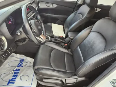 Kia K3 2021, 85584 км, за 7614.55 USD - фото 11