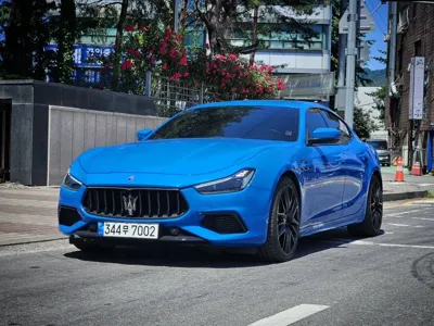 Maserati Ghibli · 2021 год