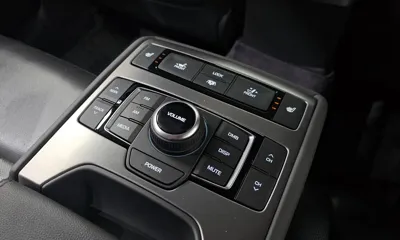 Hyundai Genesis 2016, 188139 км, за 6502.89 USD - фото 19