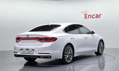 Hyundai Grandeur 2018, 113139 км, за 9295.97 USD