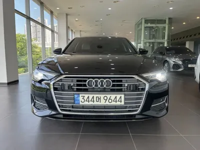 Audi A6 2023, 46696 км, за 23959.56 USD